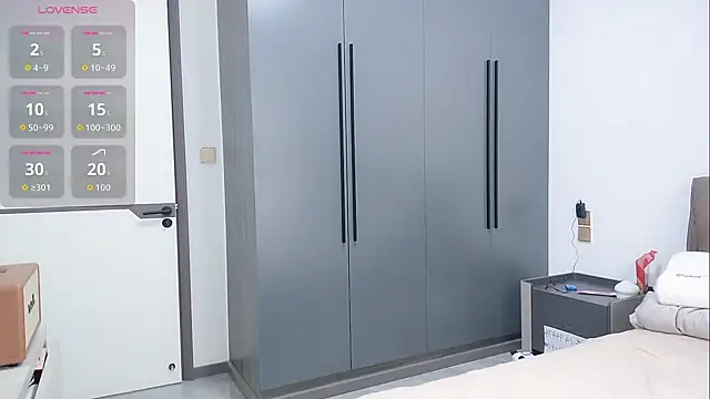 luckckcj online show from November 2025 05:40:02 AM