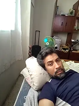 Mac50rus online show from November 2025 06:56:02 PM