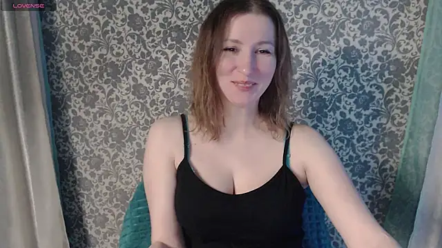 Snapshot of LesanaMagic chatting on December 2024 07:31:02 PM LesanaMagic online show from December 2024 07:31:02 PM