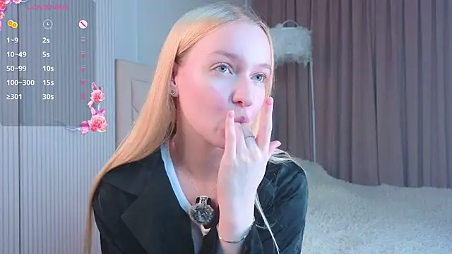 KrishnaSimmons online show from October 2025 07:38:02 PM