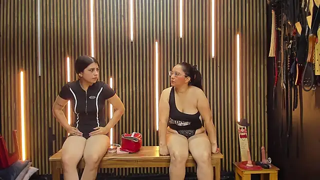 VantablackBDSMShow  online show from April 2026 12:17:01 PM