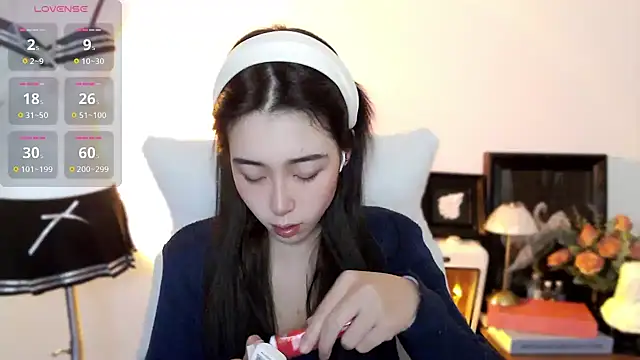 Wfrost0707 online show from November 2025 07:44:02 AM