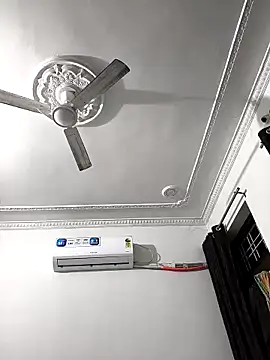 Chanderi19 online show from February 2026 04:41:01 PM