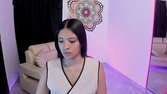 Candy fox 19 online show from March 2026 01:16:01 PM