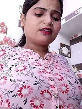 Hot-Pooja25 online show from March 2026 10:44:02 AM