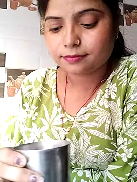 Hot-Pooja25 online show from April 2026 12:09:02 PM