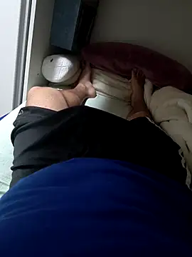 Snapshot of Enriquee147 chatting on October 2025 01:37:01 PM Enriquee147 online show from October 2025 01:37:01 PM