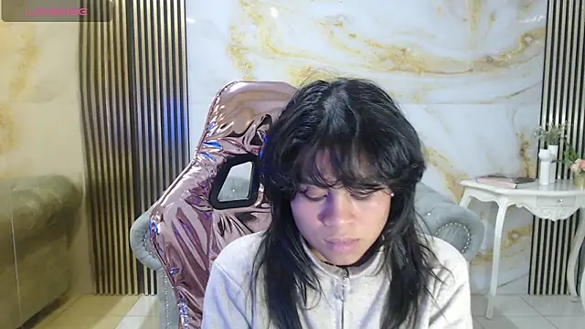 catalina5 s online show from November 2025 01:11:01 PM