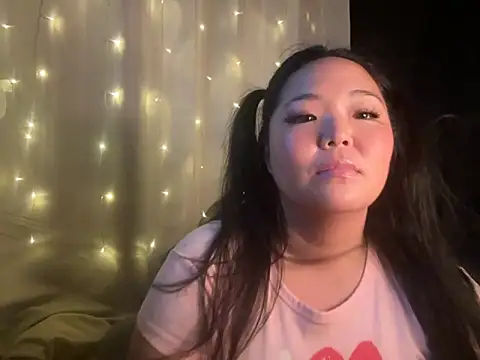 Snapshot of RealLifeWaifu chatting on September 2025 03:39:02 AM RealLifeWaifu online show from September 2025 03:39:02 AM