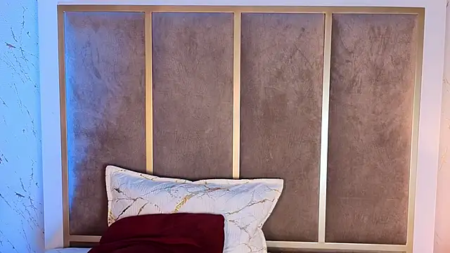 RobinBennett online show from October 2025 03:59:01 AM