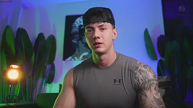 Thomas Falcon online show from December 2025 12:08:01 AM