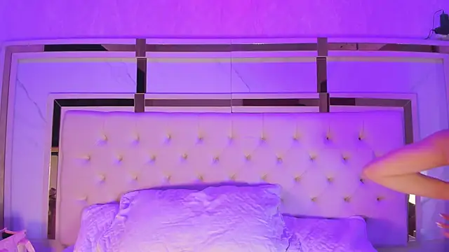 Cameron Hearts online show from January 2026 12:11:01 PM