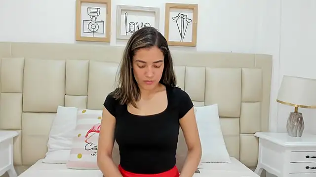 Skylerwhite02 online show from February 2026 07:54:02 PM