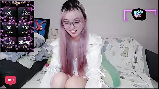 baby-yaya20 online show from October 2025 09:11:01 PM