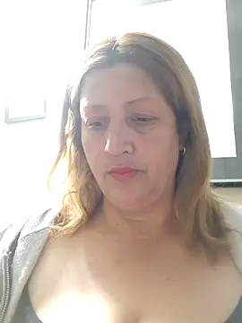 ROOMIINA online show from November 2025 12:05:02 PM