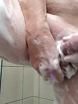 ice717 online show from January 2026 10:37:01 PM