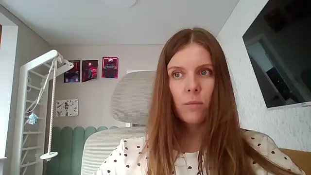 Zolira online show from June 2026 01:13:01 PM