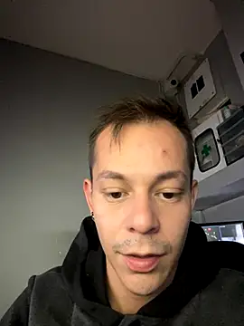 Snapshot of dimitryivanovv chatting on October 2025 07:39:01 AM dimitryivanovv online show from October 2025 07:39:01 AM