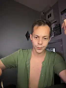 Snapshot of dimitryivanovv chatting on October 2025 06:45:02 AM dimitryivanovv online show from October 2025 06:45:02 AM