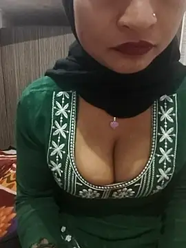 Snapshot of Itz_Mayra_ chatting on November 2025 09:20:01 AM Itz Mayra online show from November 2025 09:20:01 AM