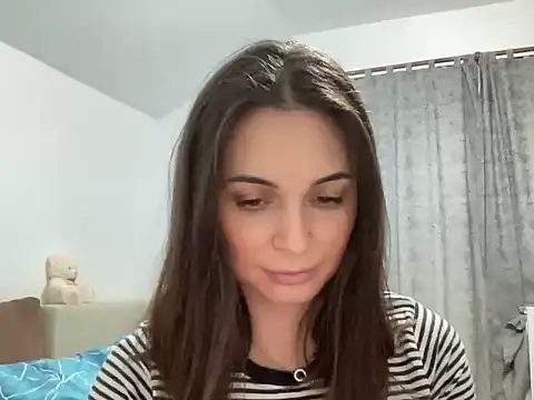 lannaah  online show from October 2025 11:19:01 AM