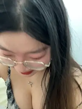 Snapshot of xxwang20 chatting on November 2025 11:20:02 AM xxwang20 online show from November 2025 11:20:02 AM