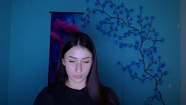 AlisaBubbles online show from December 2025 01:05:02 PM