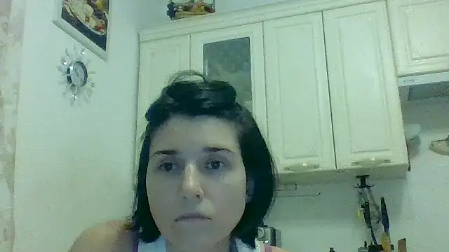Snapshot of Zorayyaa chatting on July 2026 07:18:02 PM Zorayyaa online show from July 2026 07:18:02 PM