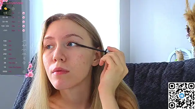 Succubelle online show from October 2025 06:08:01 AM