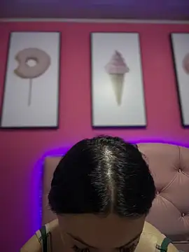 Megaan  More online show from November 2025 02:10:02 AM