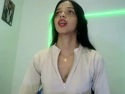 Snapshot of lucy_babyy chatting on September 2025 03:28:02 PM lucy babyy online show from September 2025 03:28:02 PM