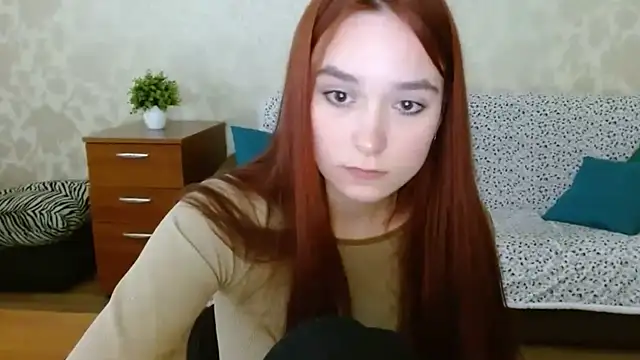 aFoxie online show from September 2025 07:47:01 PM