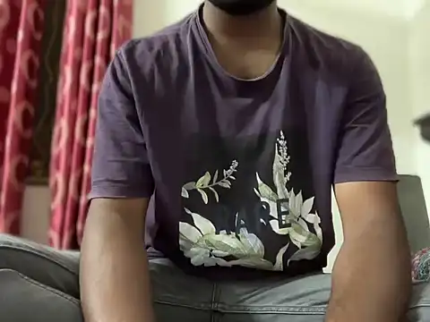 Snapshot of bossyjuicy chatting on November 2025 07:12:02 PM bossyjuicy online show from November 2025 07:12:02 PM