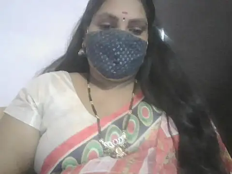 Snapshot of Nisha-telugu chatting on September 2025 06:42:01 PM Nisha-telugu online show from September 2025 06:42:01 PM