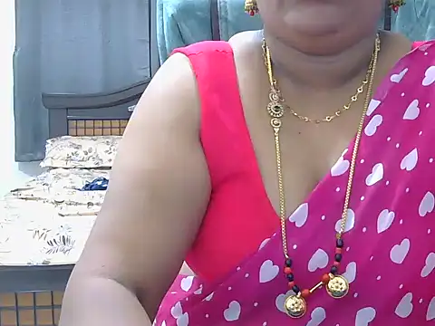 Snapshot of Nisha-telugu chatting on April 2026 07:01:01 PM Nisha-telugu online show from April 2026 07:01:01 PM