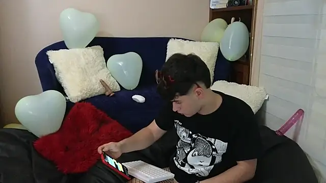 tightncuteass online show from February 2026 02:48:01 AM