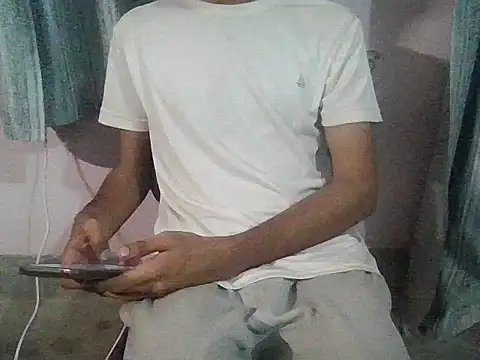 ash706339 online show from September 2025 05:46:01 PM