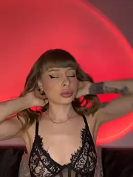 BabyBee  online show from November 2025 07:34:02 PM