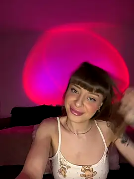 BabyBee  online show from November 2025 10:00:02 PM