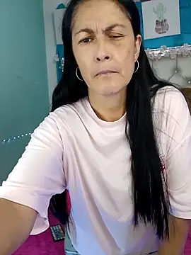 ZARAY 1118 online show from October 2025 07:11:01 PM