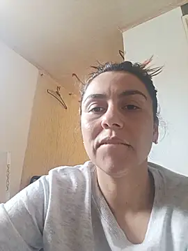 vanessa-titisM online show from May 2026 04:58:02 PM