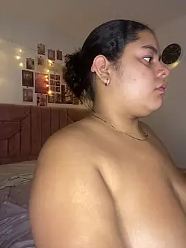 Snapshot of Anabelle_00_ chatting on February 2026 03:22:02 AM Anabelle 00 online show from February 2026 03:22:02 AM