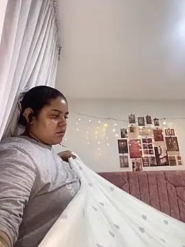 Snapshot of Anabelle_00_ chatting on February 2026 03:43:01 AM Anabelle 00 online show from February 2026 03:43:01 AM