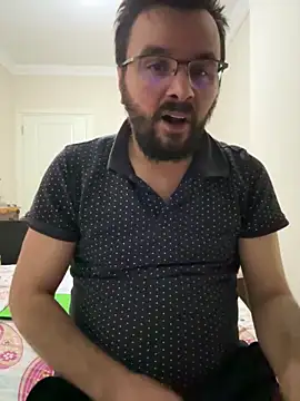 LAZ3R1 online show from November 2025 09:58:01 PM