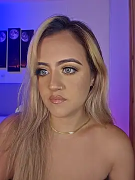 MaryMoon  online show from September 2025 11:18:01 PM