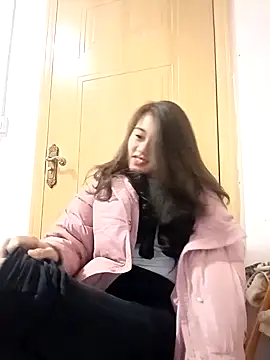 luy-xinh02 online show from December 2025 09:05:02 AM