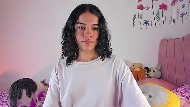 maddy parker   online show from April 2026 09:39:33 PM