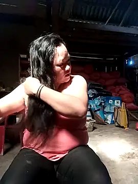 Snapshot of riso-00 chatting on November 2025 02:55:01 AM riso-00 online show from November 2025 02:55:01 AM