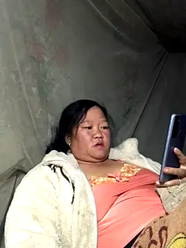 Snapshot of riso-00 chatting on November 2025 03:36:02 PM riso-00 online show from November 2025 03:36:02 PM