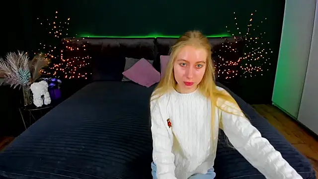 Alina Blonde online show from October 2025 06:37:02 AM